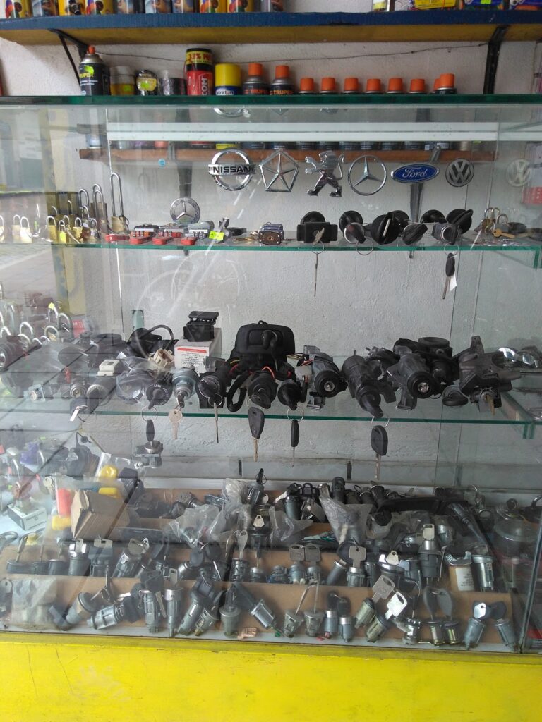 87406 cerrajeria sanchez 768x1024