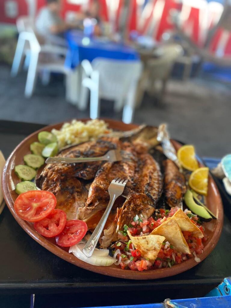 89568 mariscos el 7 768x1024