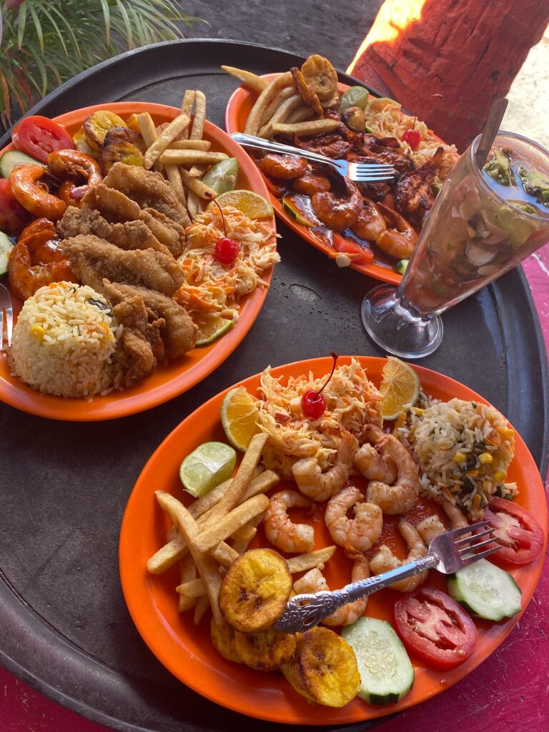 89896 restaurante y bar las delicias 768x1024