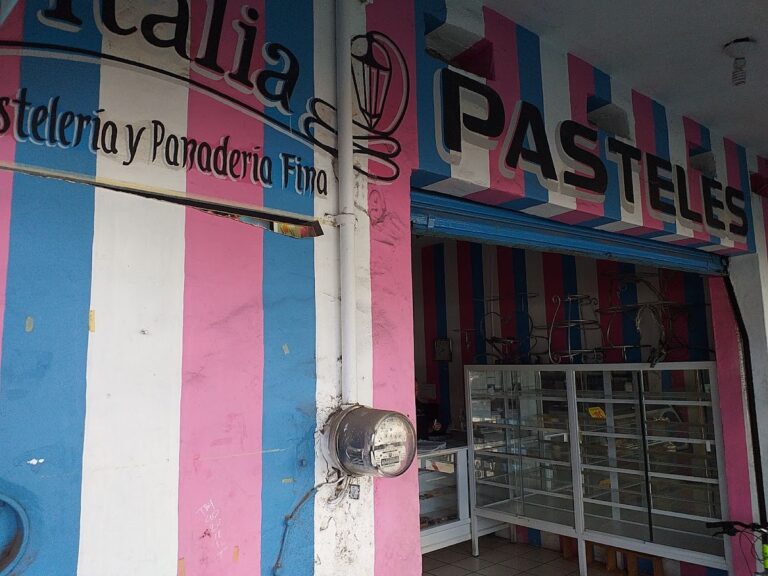 90068 pasteleria de italia 768x576