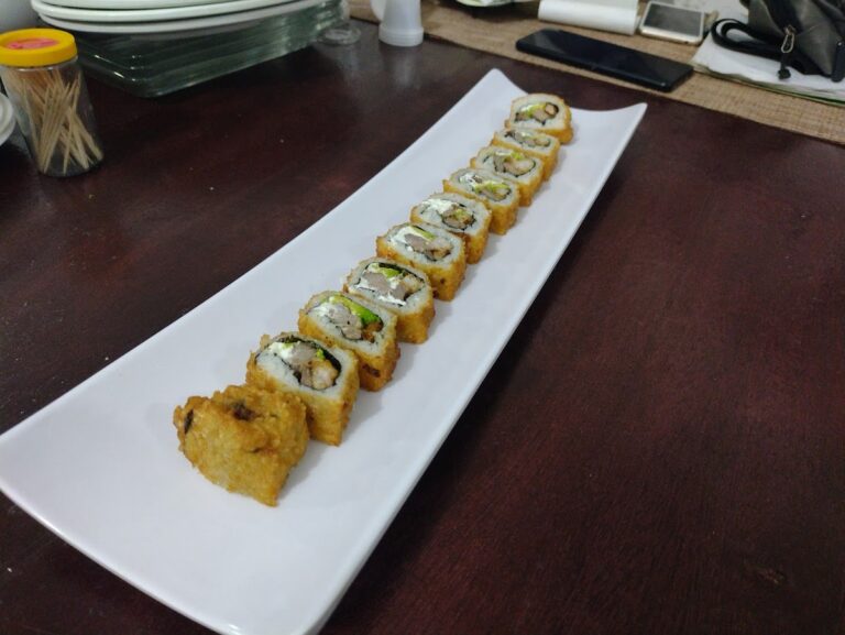 90593 california sushi bar 768x577