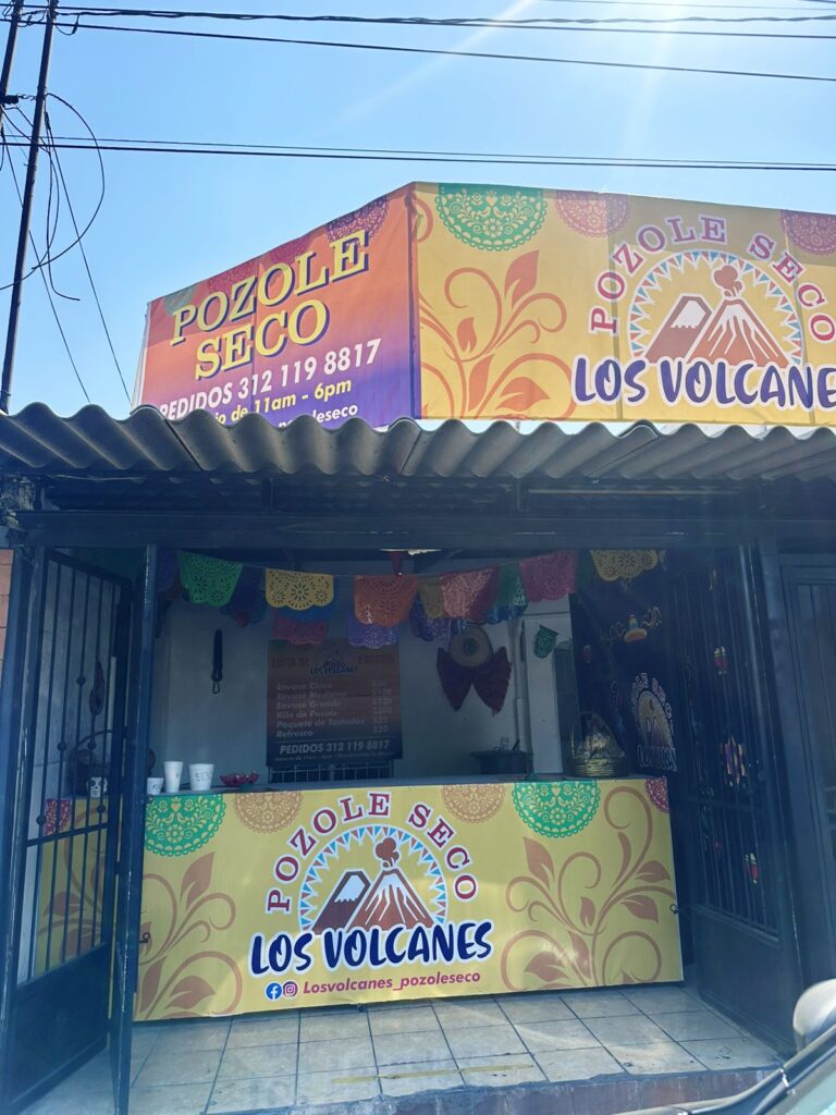 90858 los volcanes pozole seco 768x1024