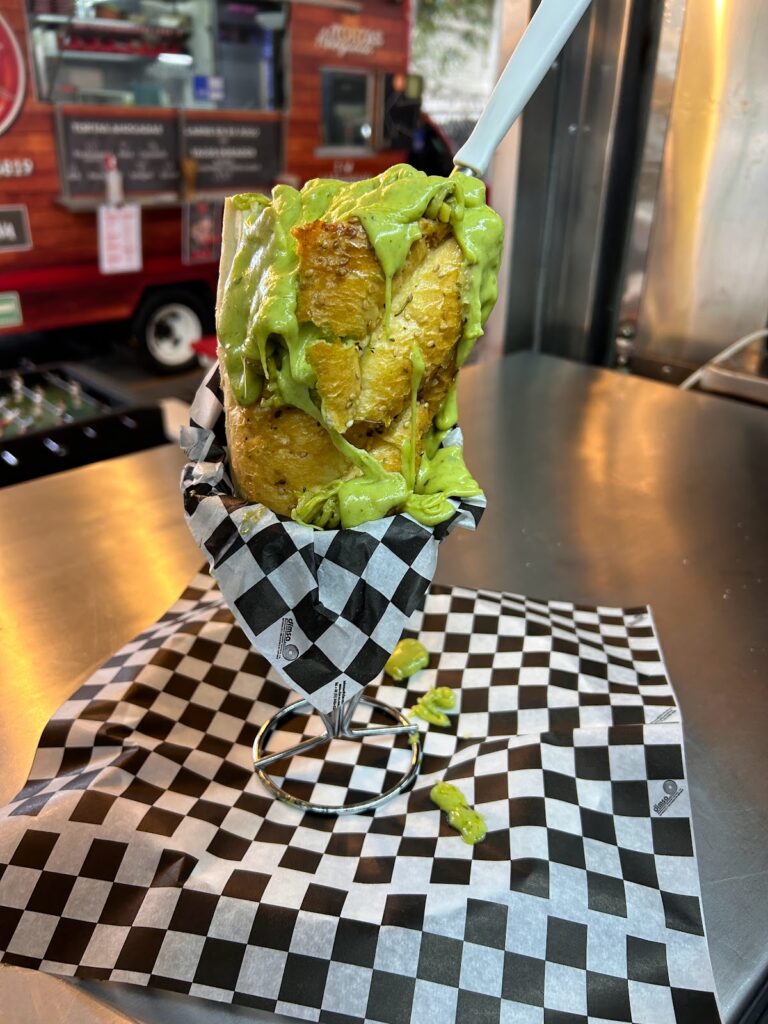 91051 nuestra tierra foodtruck 768x1024
