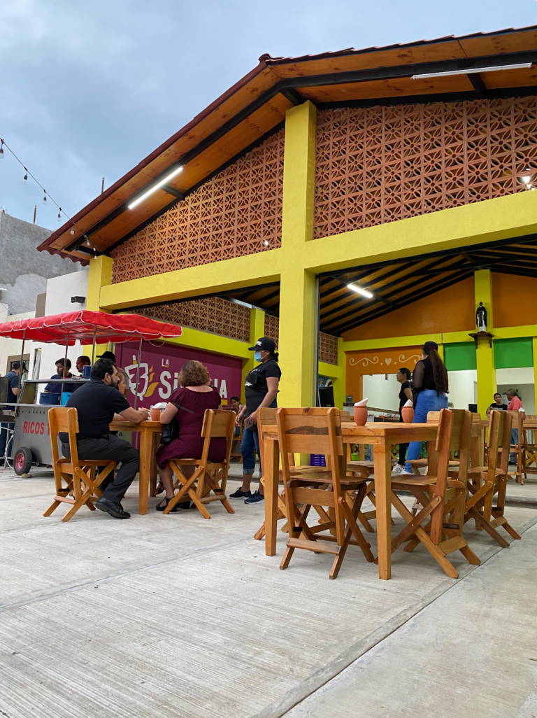 91269 taqueria la simona 768x1026