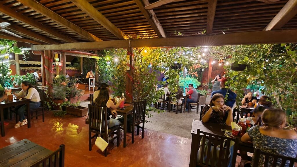 91301 adobe pizza comala 1024x576