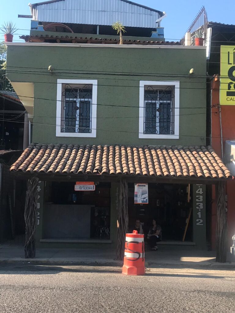 93566 electrica y servicios de ixtapa 768x1024