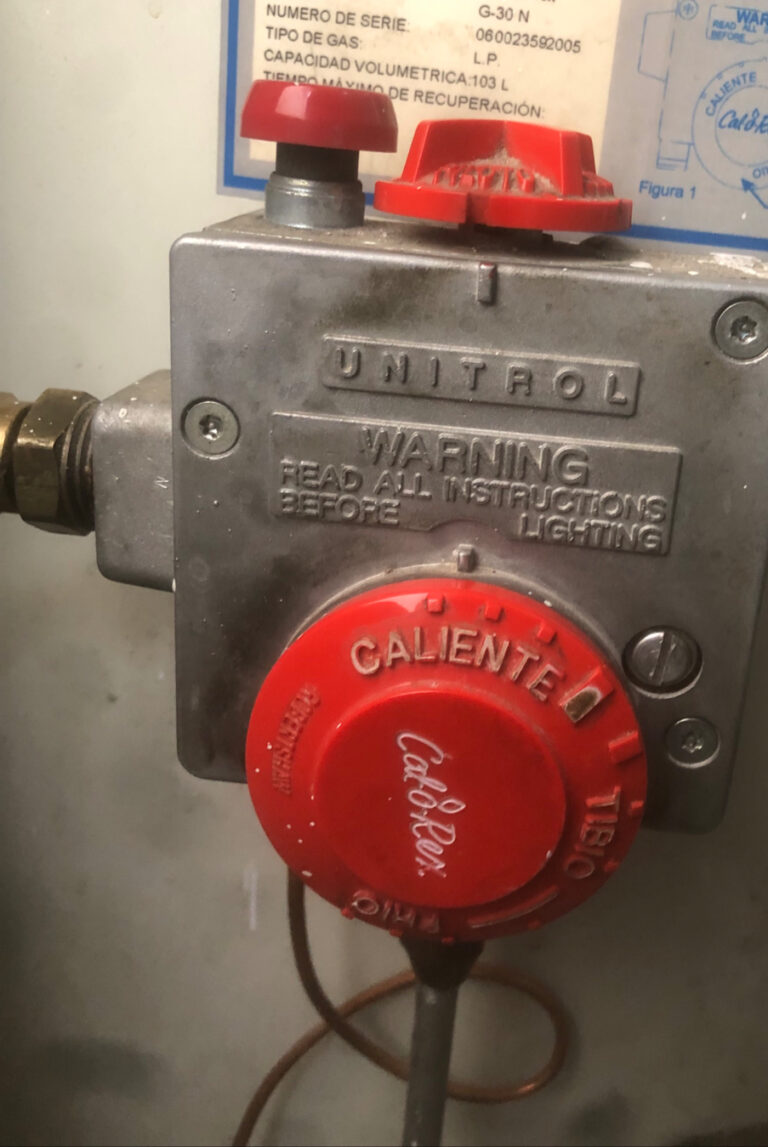93615 plomeria y electricidad 24 hrs 768x1147