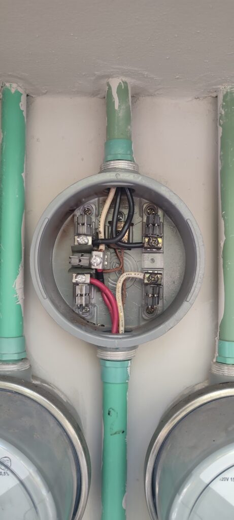 93739 electricista profecional 461x1024