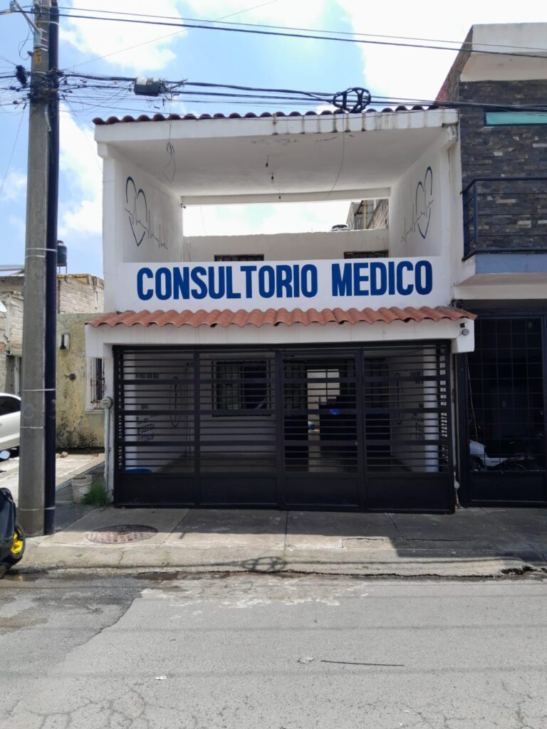 94154 consultorio medico general 768x1024