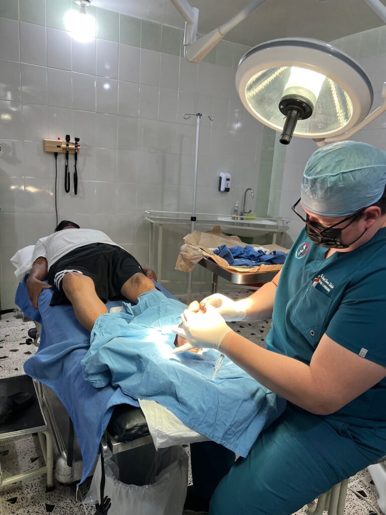 94438 consultorio medico quirurgico y de tratamiento del pie diabetico by dr. sergio torres toledo 768x1024