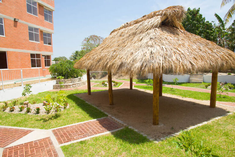 95576 casas aguilar huatulco 768x513