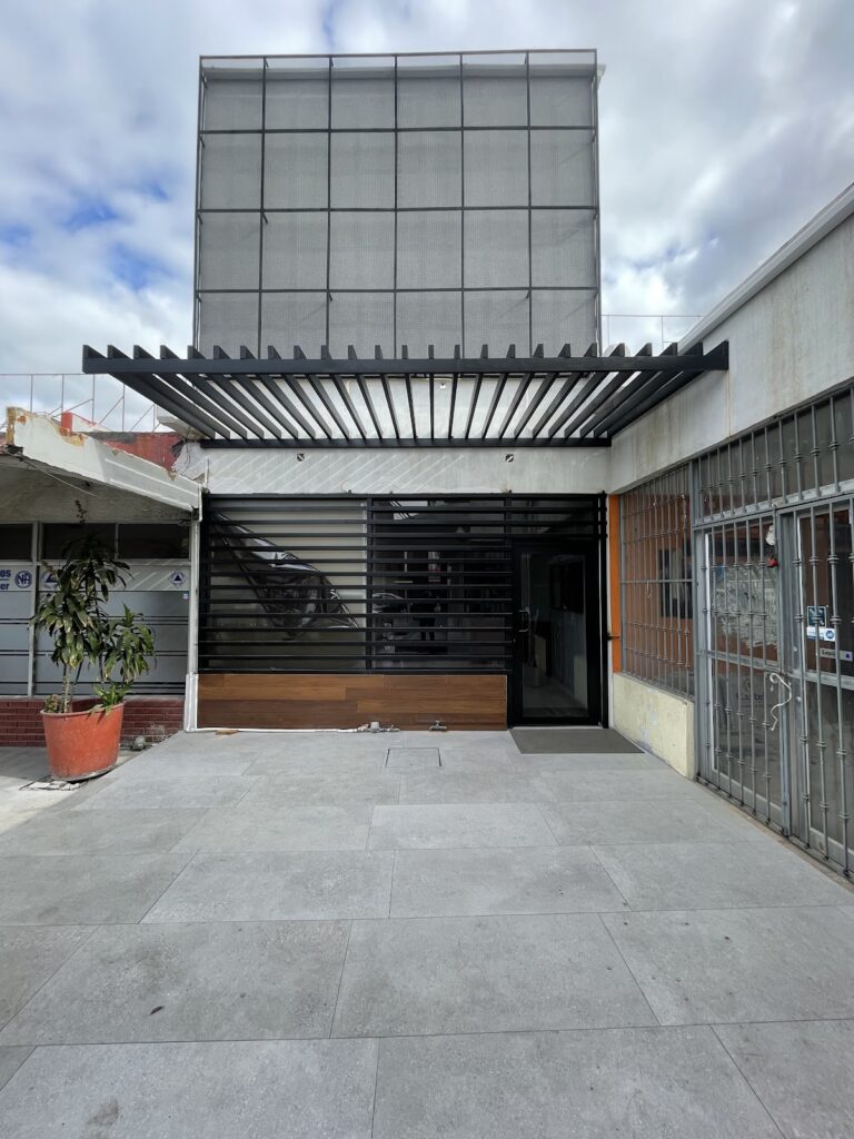 95817 the massage studio tj 768x1024