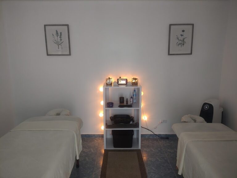 95836 mar azul spa 768x577