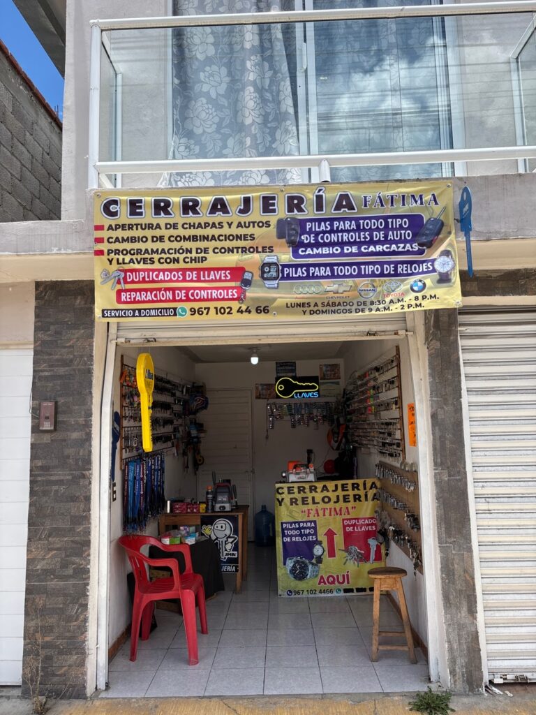 96625 cerrajeria fatima 768x1024