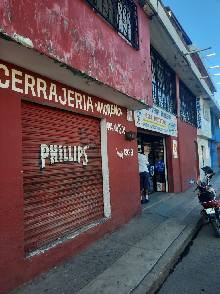 97052 cerrajeria moreno 768x1024