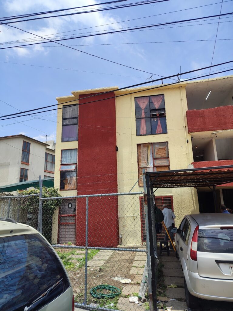 97479 torres el pintor 768x1024