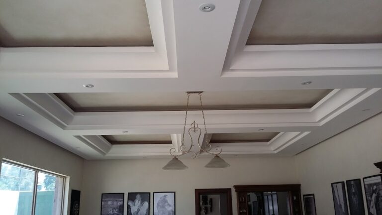 97775 construccion contratista albanileria 768x432