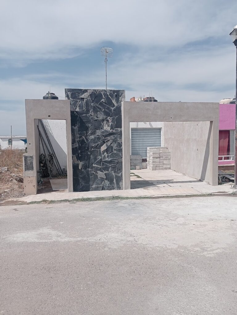 97845 albanil 768x1020